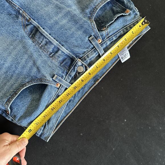 Levi's 501 Women's Jeans Blue Denim Classic Fit Button Fly 30x26 - Picture 5 of 14